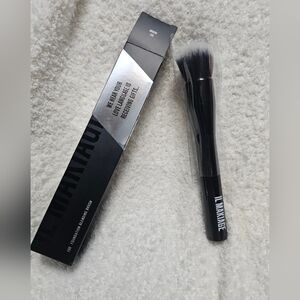 IL MAKIAGE Foundation Blending Brush #100